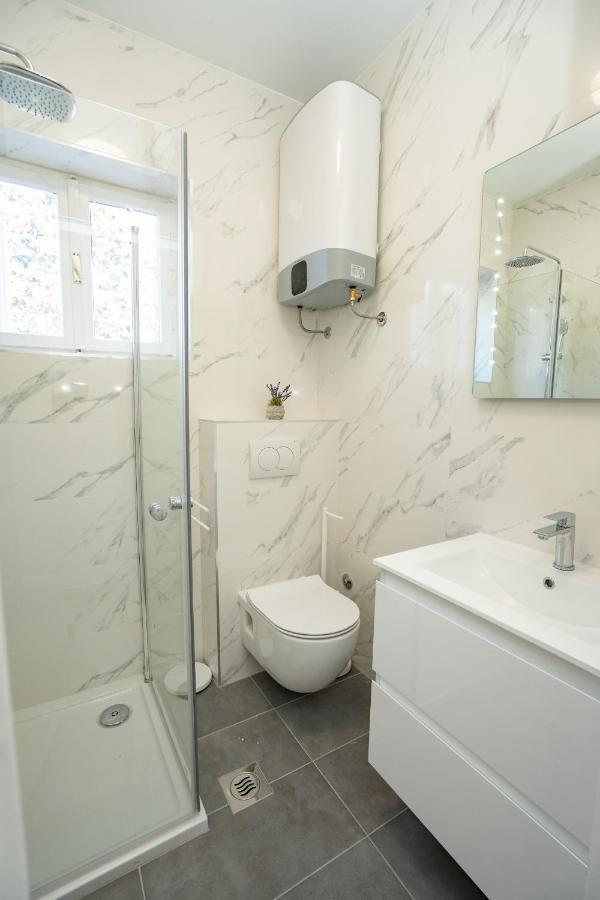 Rooms Magnolia With Pool Novalja Zewnętrze zdjęcie